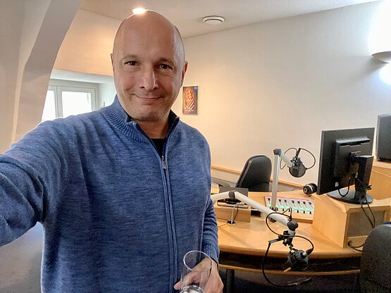 Jörg Zwicker beim Interview im Radio Klassik-Studio