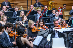MUK.sinfonieorchester im MuTh, aufgenommen von Wolfgang Simlinger