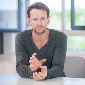 Masterclass Intensivkurs Bühnenpräsenz mit Felix Powroslo