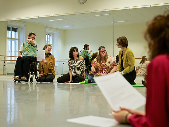 Probensituation bei JETZT! 2024/25. Foto © Tommy Hetzel/BURG 