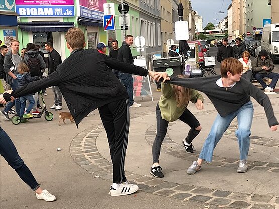 2. Jahrgang Zeitgenössischer und Klassischer Tanz 