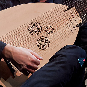 Konzertabend Laute und Historischer Kontrabass mit Studierenden von David Bergmüller und Ján Krigovský