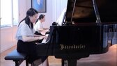 Klavierduo Michi und Mie Arai