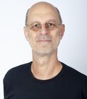 Porträt von Thomas Macher, aufgenommen von Peter Tuma