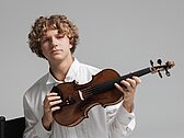 Der Violinist Catalin Advahov © privat
