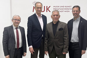 Besuch der Vertreter der albanischen Botschaft Österreich v.l.n.r.: Artan Canaj, Andreas Mailath-Pokorny, Fate Velaj und Dieter Boyer © MUK