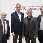 Besuch der Vertreter der albanischen Botschaft Österreich v.l.n.r.: Artan Canaj, Andreas Mailath-Pokorny, Fate Velaj und Dieter Boyer © MUK