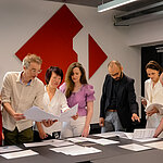 Die Jury bei ihren Beratungen. Foto © Joseph Schimmer/ORF