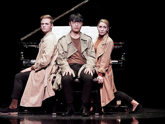 TRIPARTITE © Armin Bardel