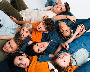 Studierende des 3. Jahrgangs Schauspiel 