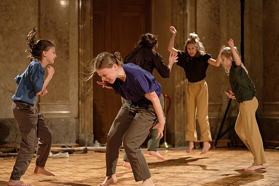 Performance "Tanzgeschichten" © Michael Gizicki